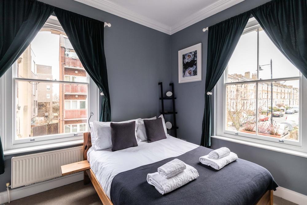 Spacious Clapham Home Near Brixton 2