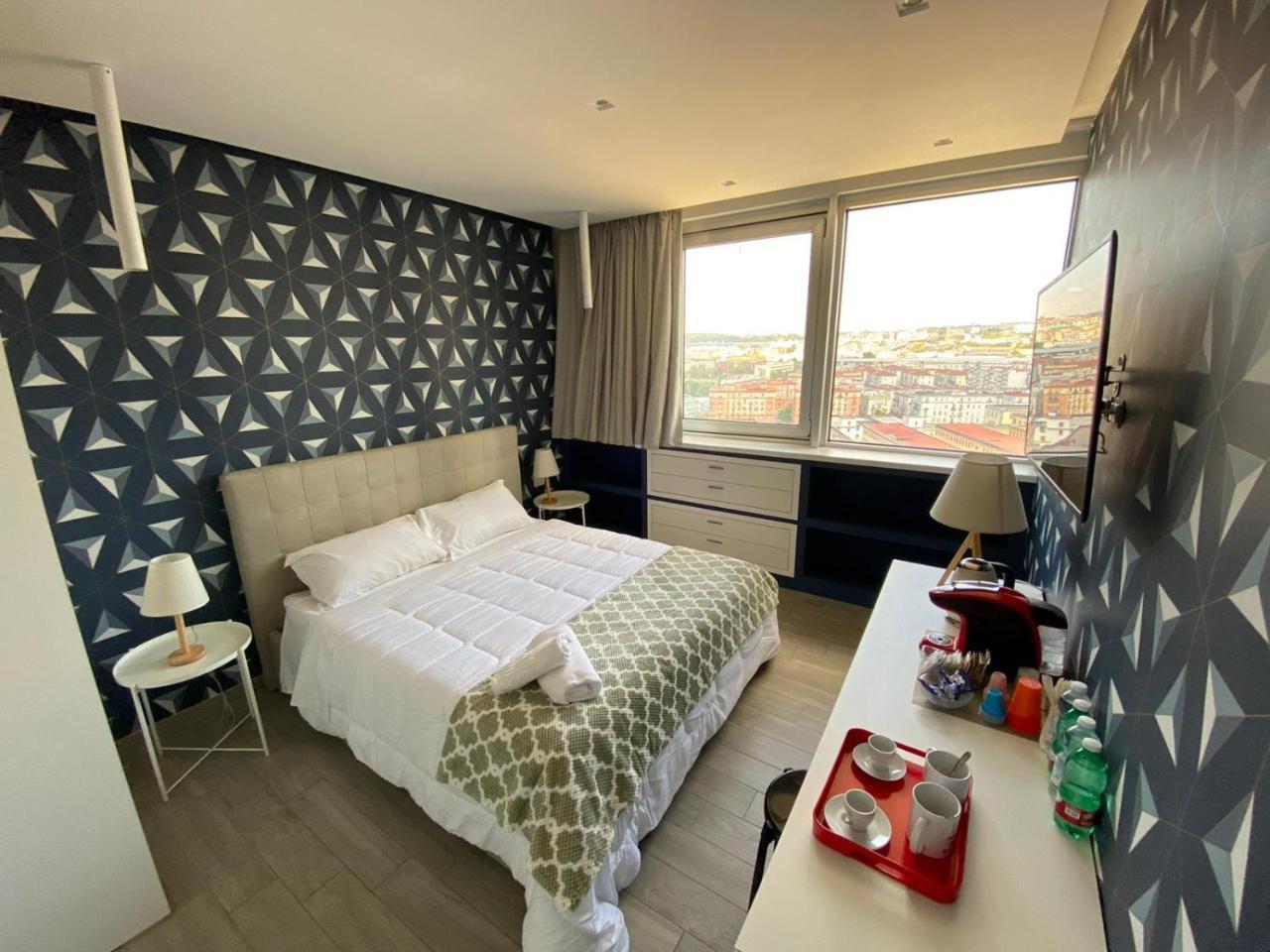 2b Fifteen Floor Suite Napoli 2