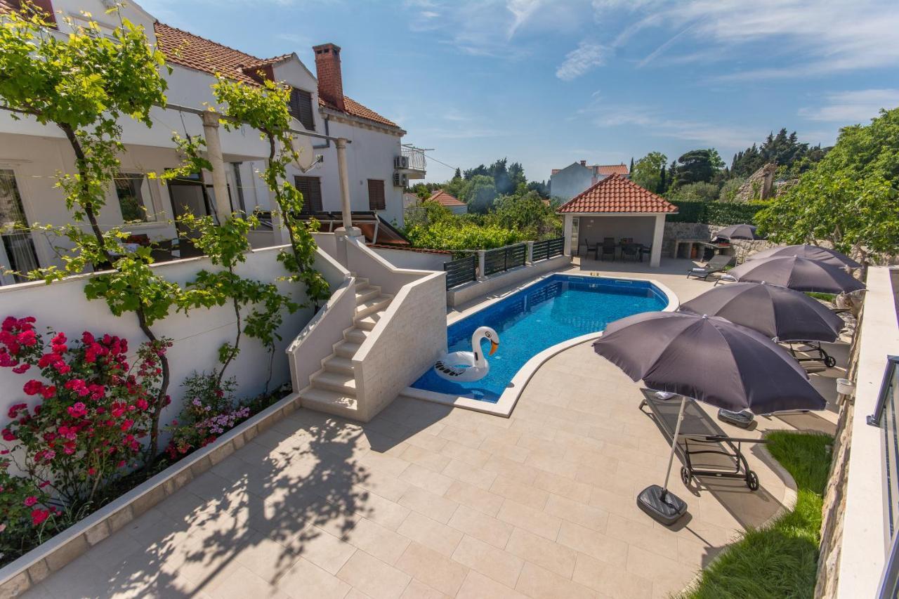 Apartments Martinovic