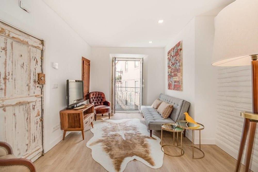 Charming Apartment in Alfama