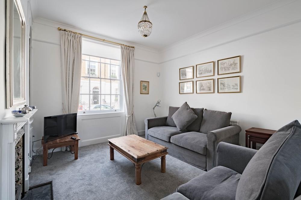 Stylish Sloane Square Home Close To Victoria