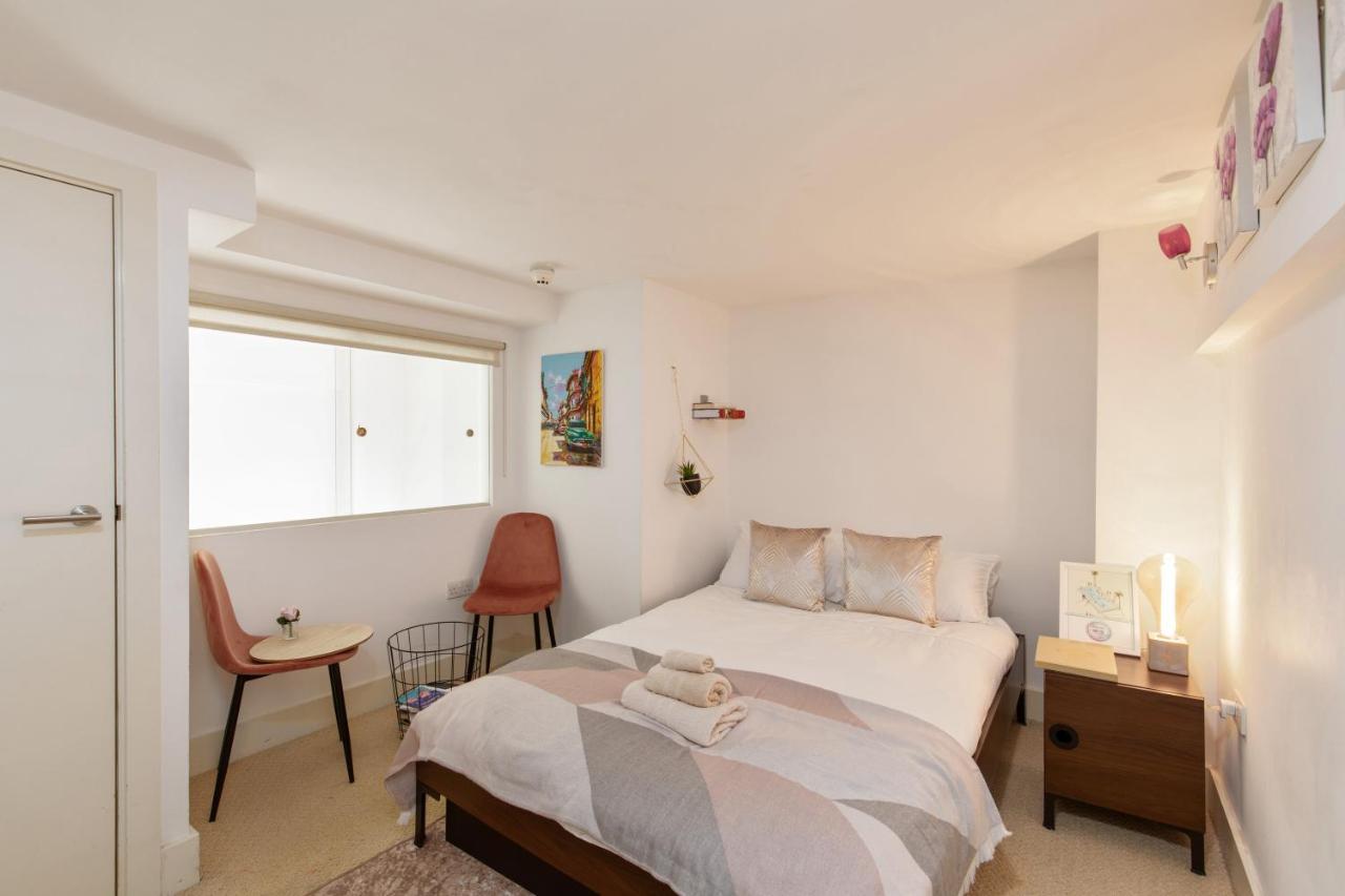 My London Holiday Home 1