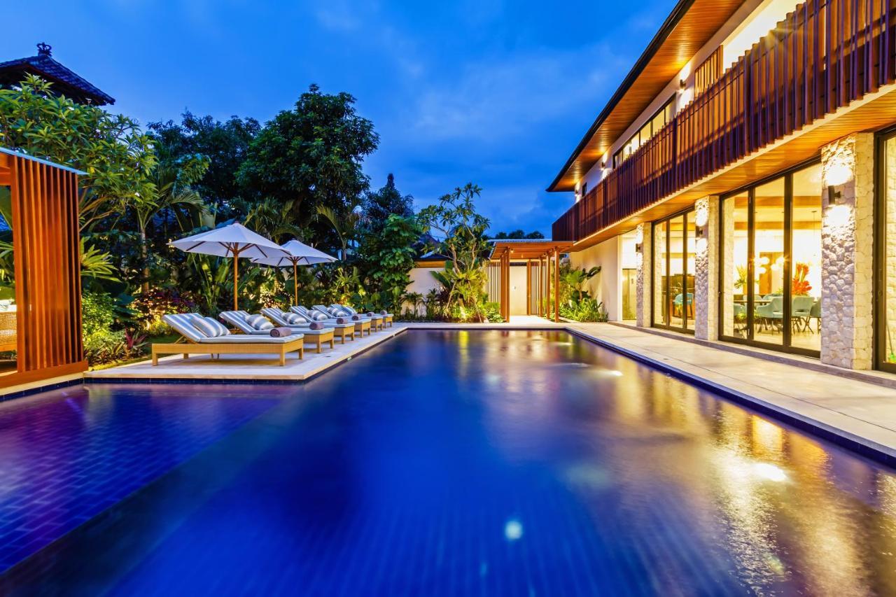 The Botanical 6 Bed Luxury 900 Meter From Beach