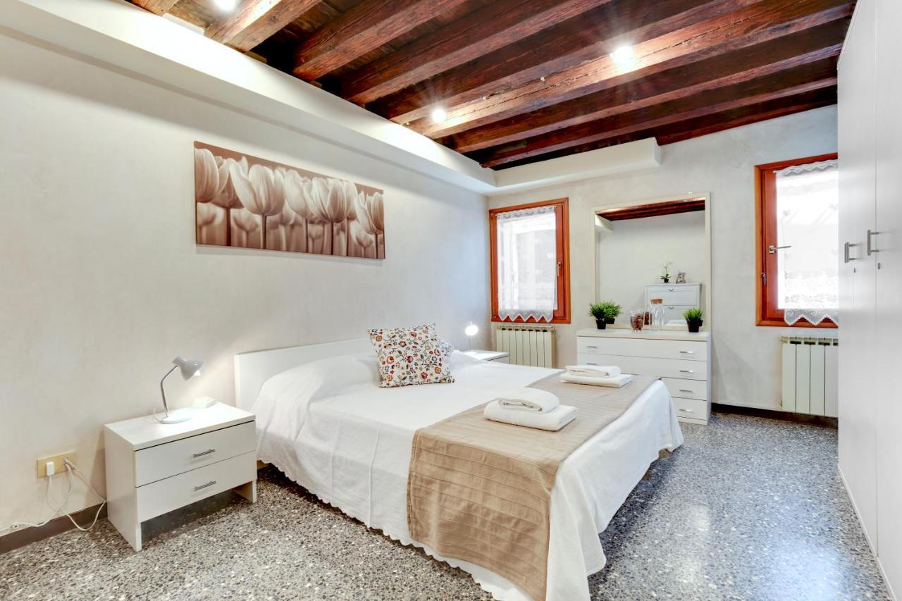 Peggy Guggenheim Venice Apartment 1