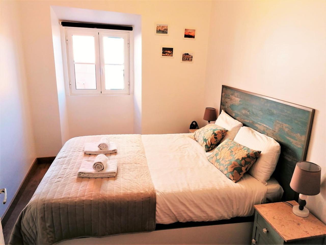 Apartments in the Castle of S Jorge 1