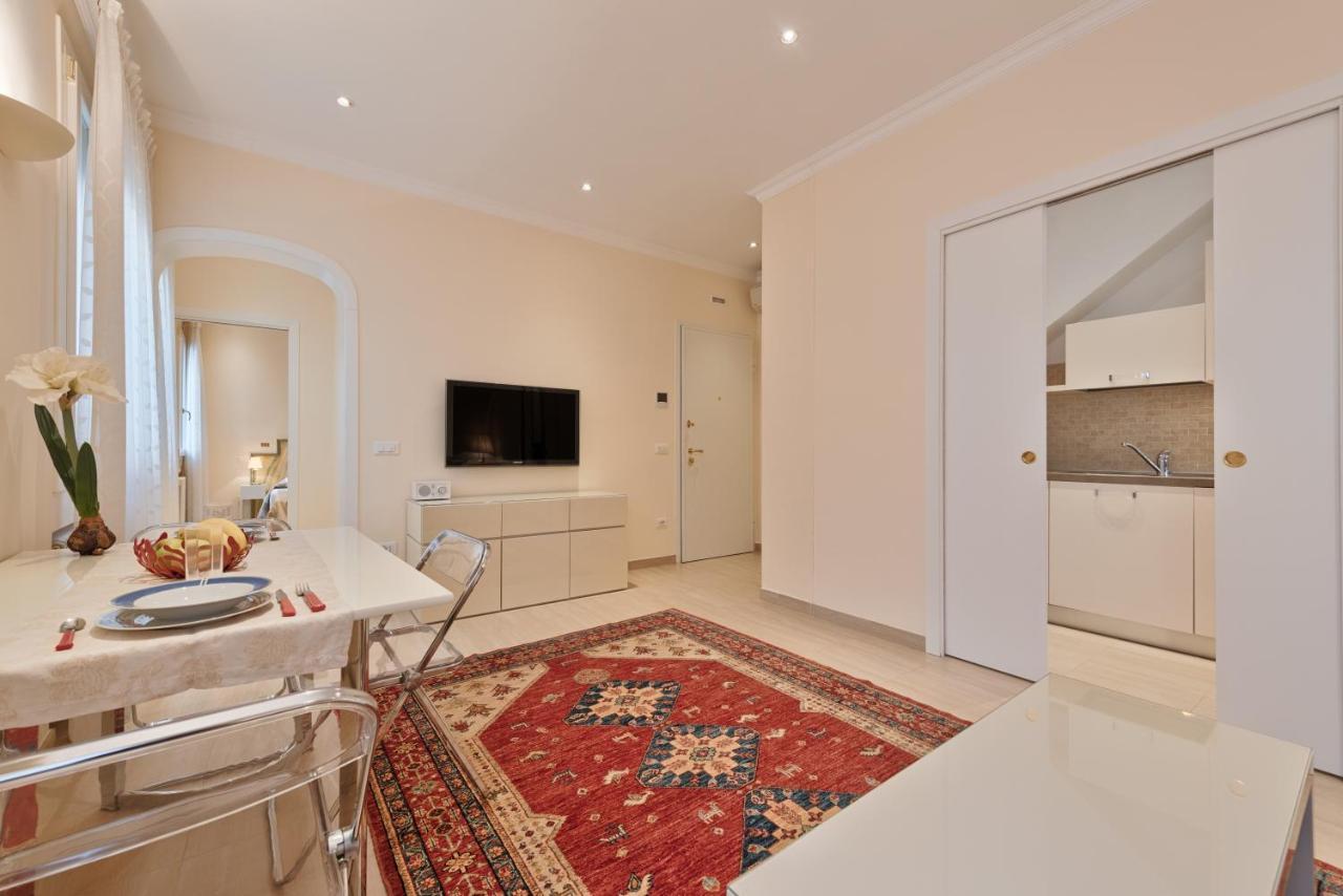 Romance in Rialto - Your House To Stay Together 1