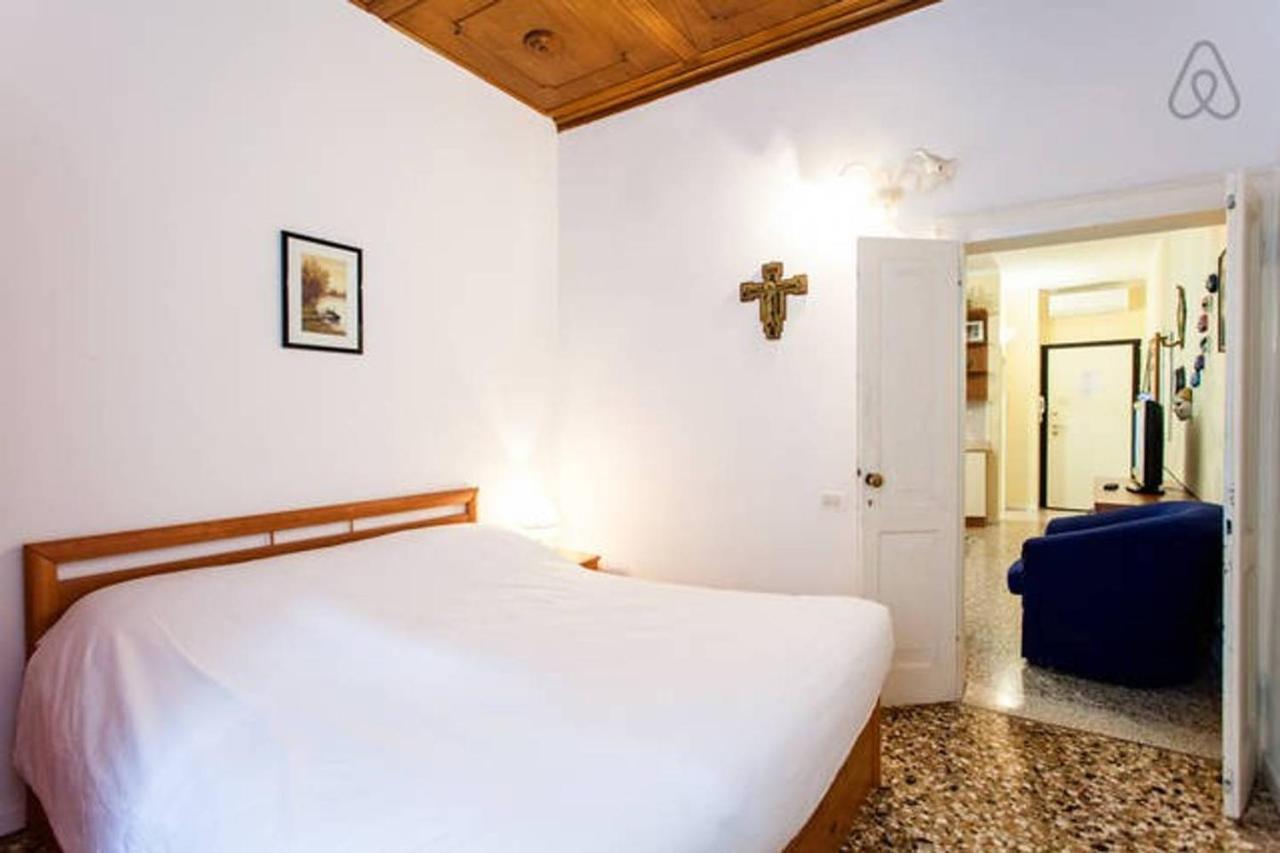 Melusina Apartments Rialto