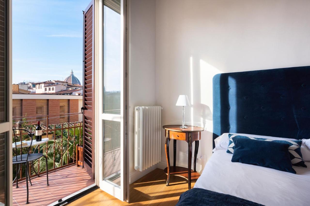 Lovely Apartment with Balcony 1