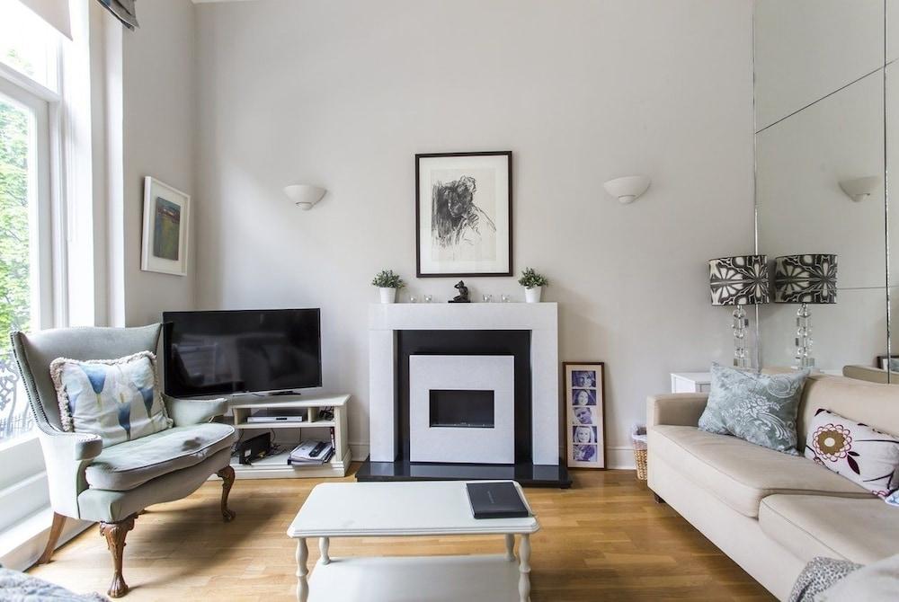Notting Hill Retreat