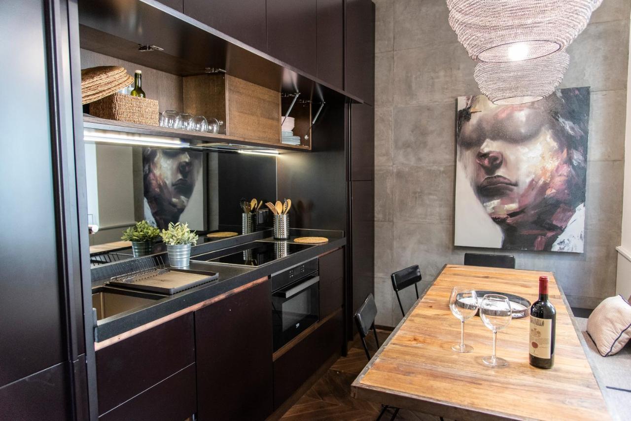 Ponte Vecchio Luxury And Stylish Apartment