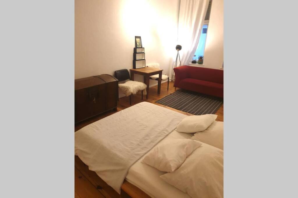 2 Room Apartment in Center Friedrichshain