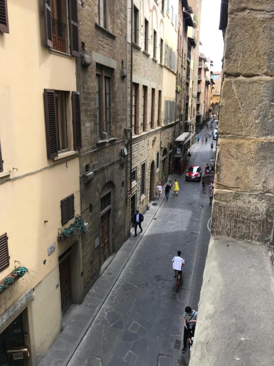 Borgo San Jacopo 21 1