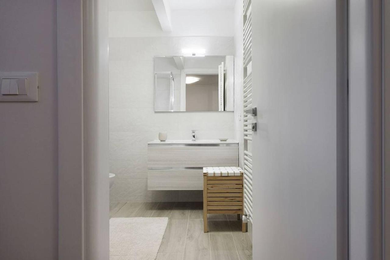 Al Battello Apartments 1
