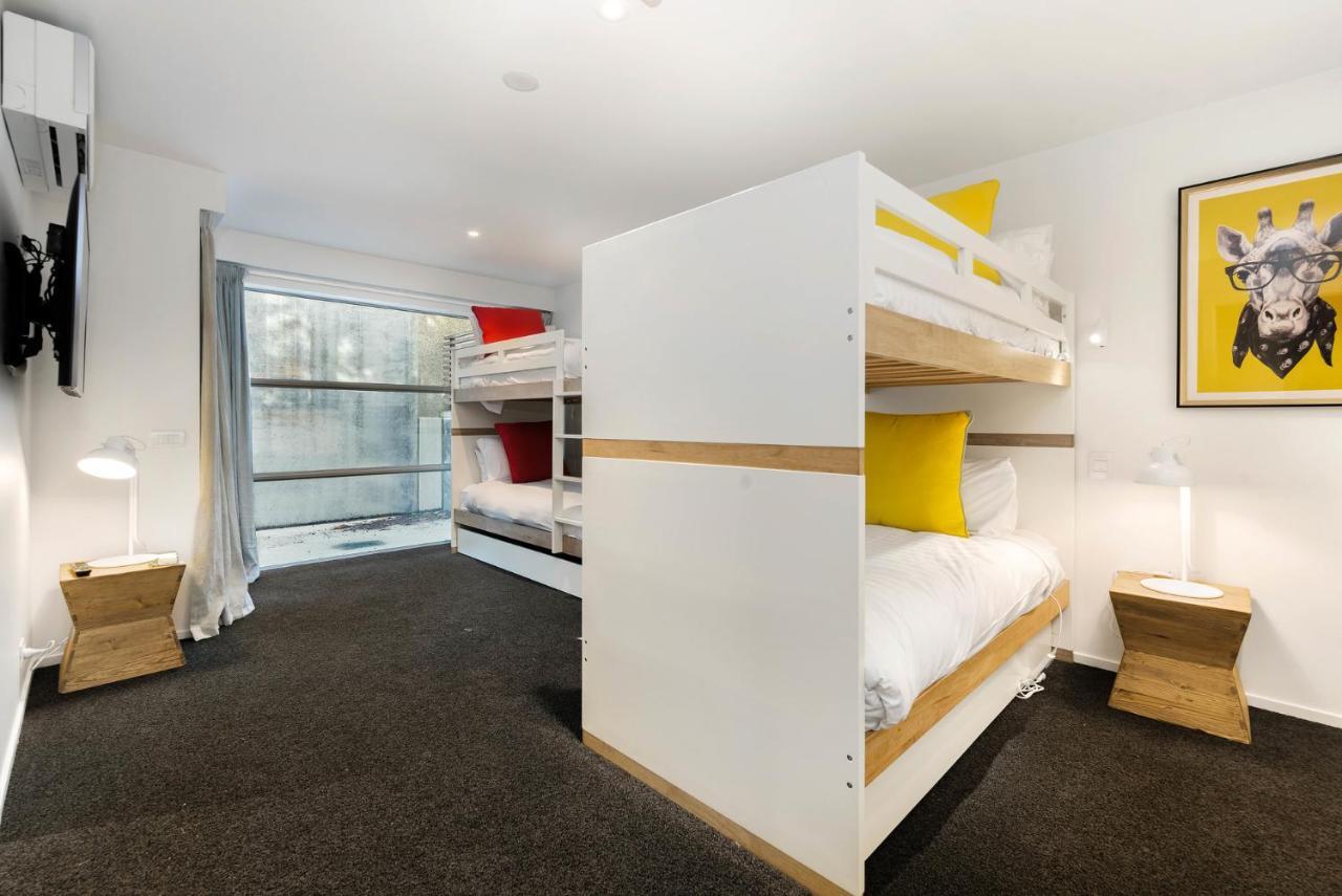Diamond Deluxe Central Queenstown 2