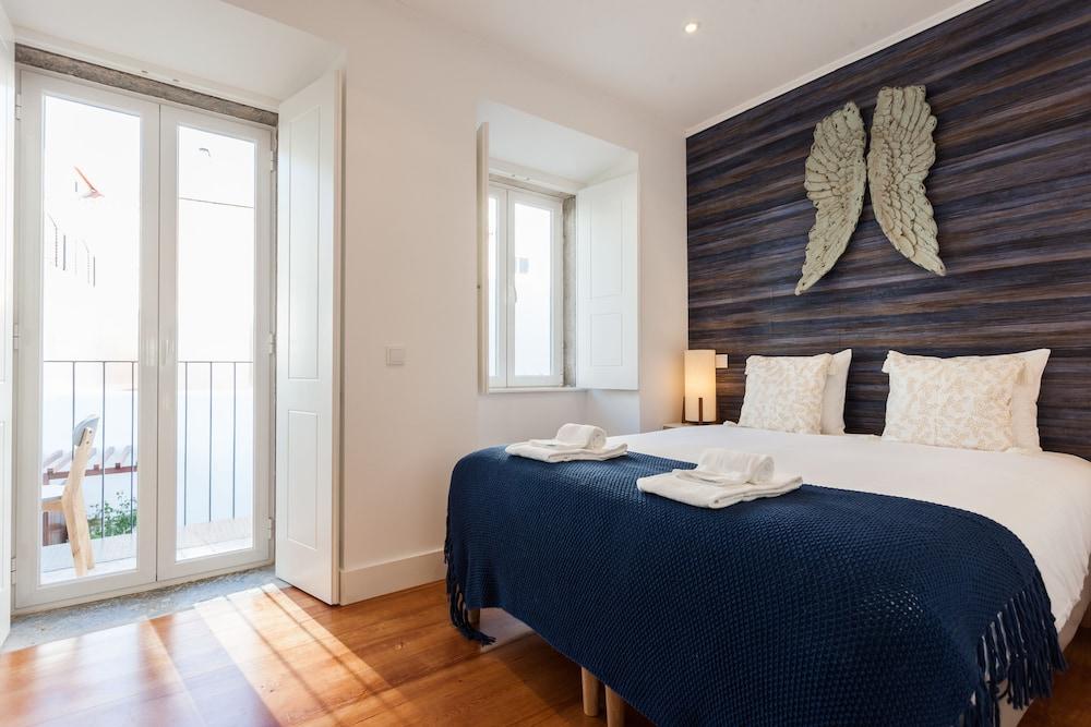 Sao Bento Blue One-Bedroom Apartment - by Lu Holidays 1