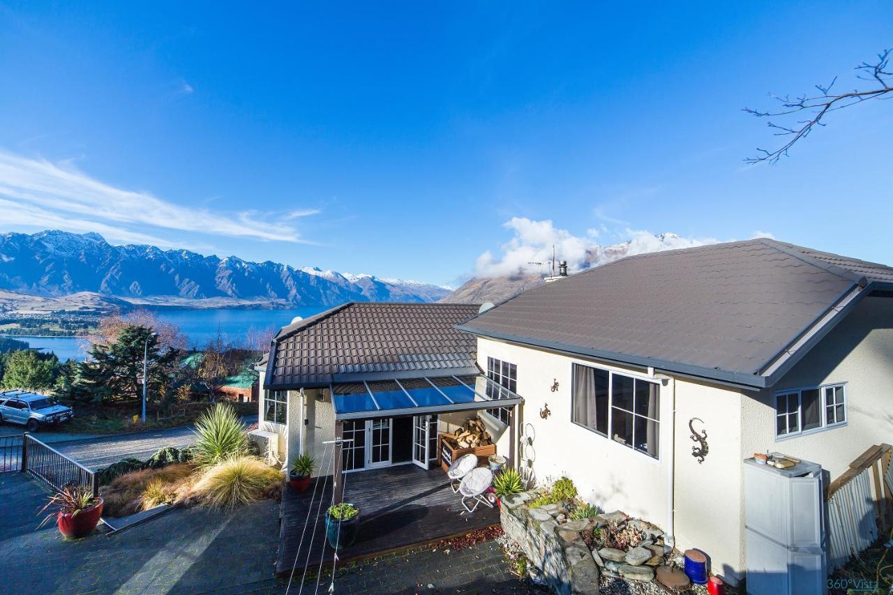 Awesomely Wakatipu Queenstown Home 1