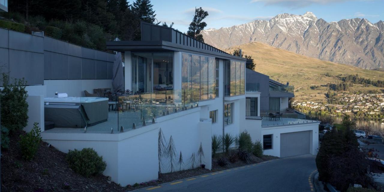 Views on Edinburgh, a Relax It's Done Luxury Holiday Home 1