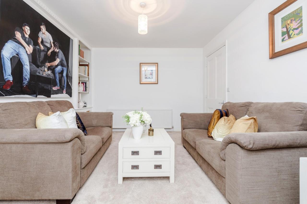 Large 2bed1.5bath with Garden in Ovalvauxhall 1