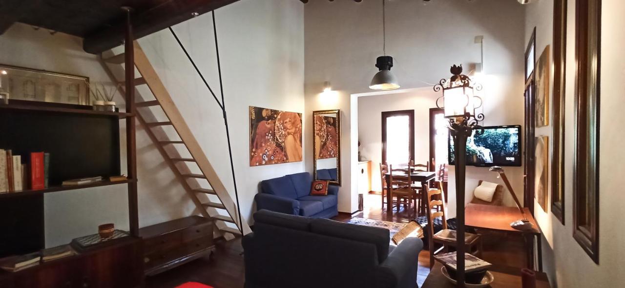Palermo Holiday Studio 1
