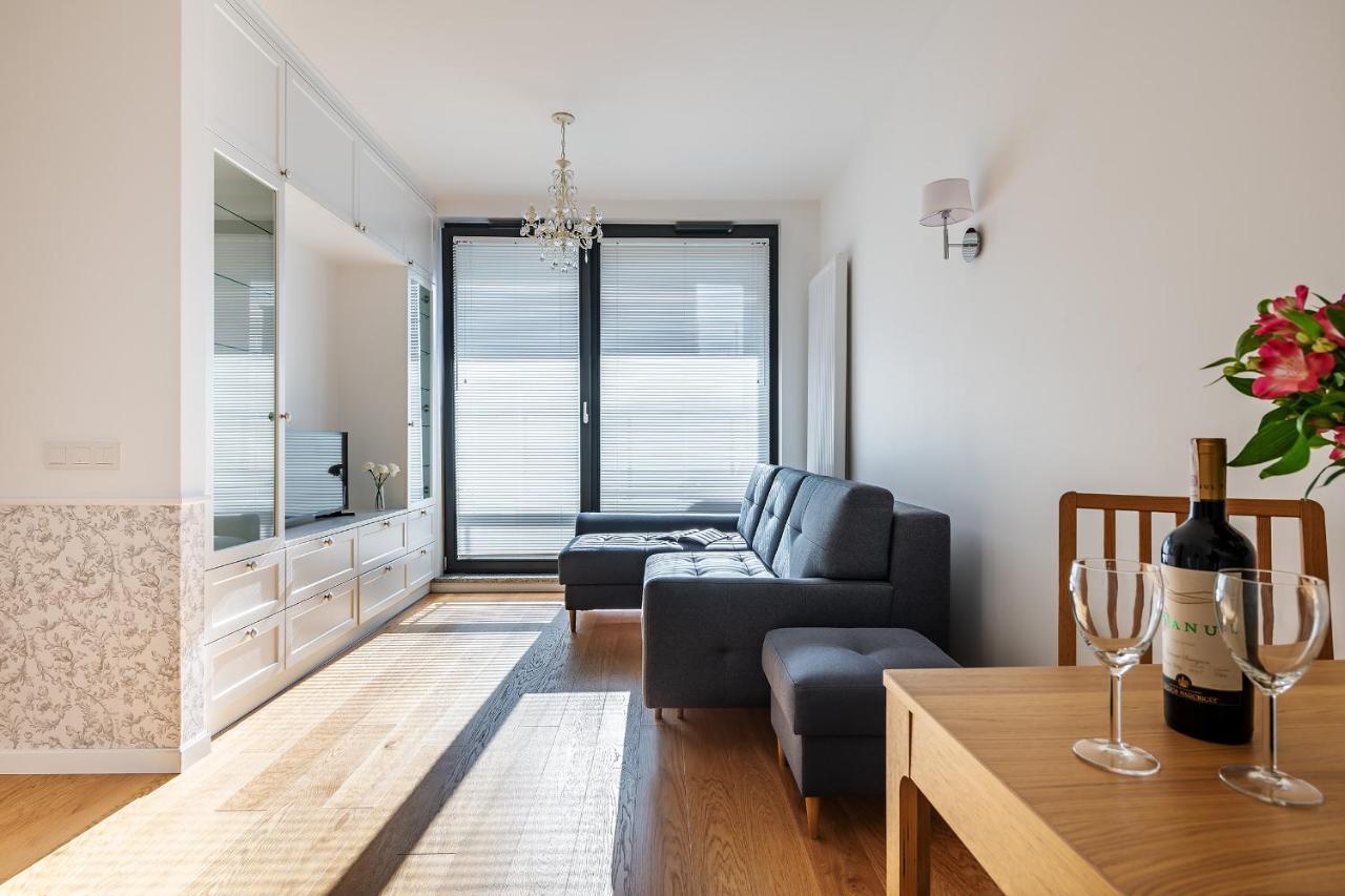 Okecie Lotnisko Lirowa 24 Serviced Apartments P&O