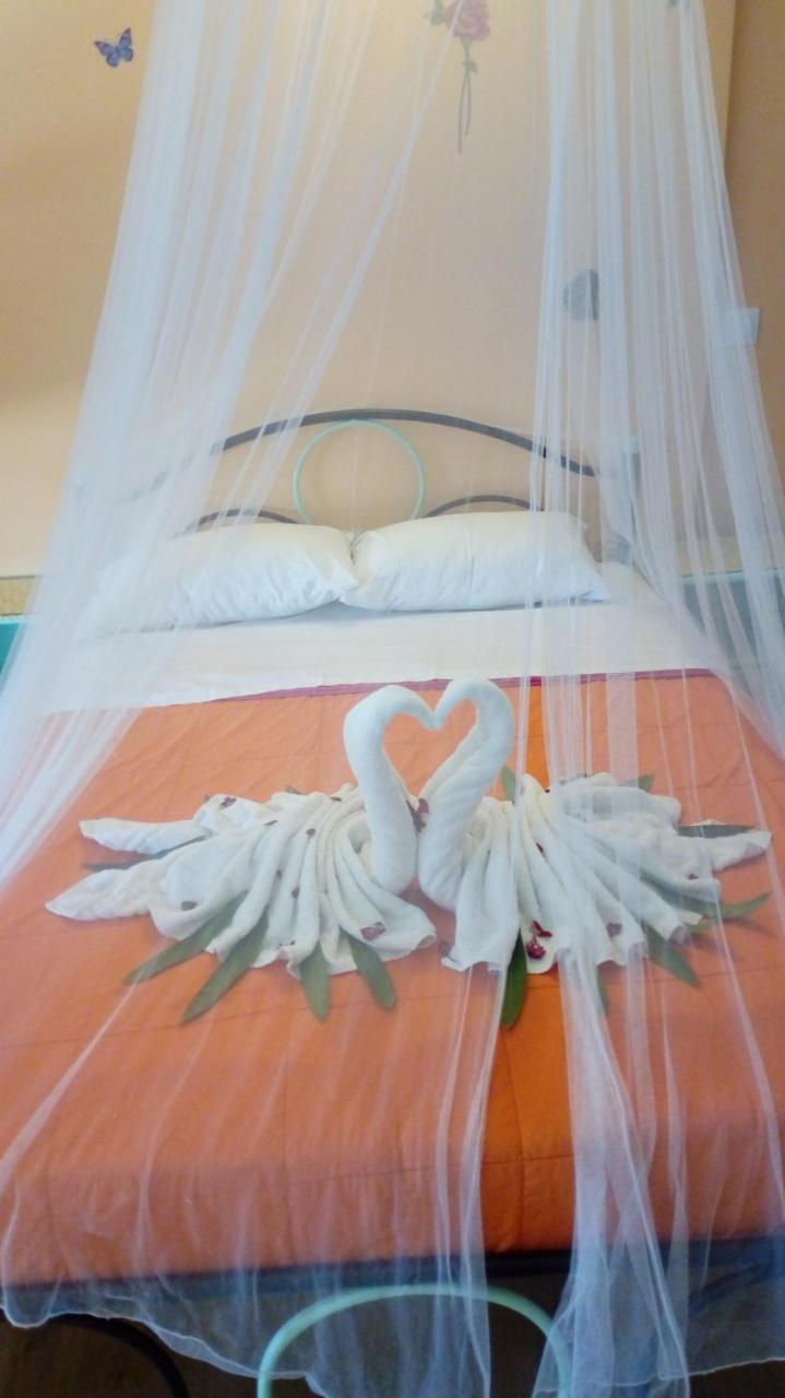 Eleni Family Apartments