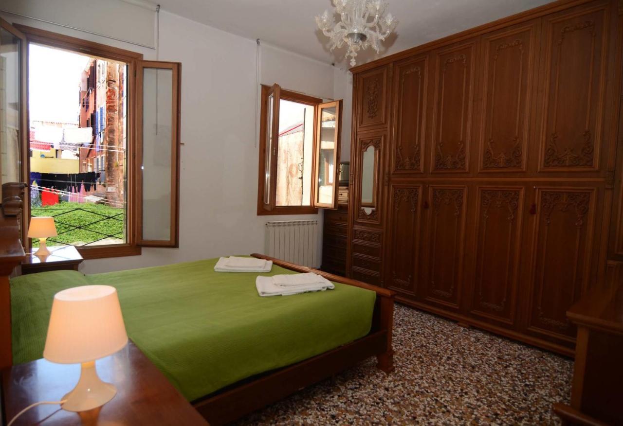 Classic Venice House 2