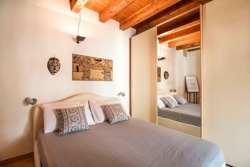 Nice Apartment in Palazzo Vatticani 2
