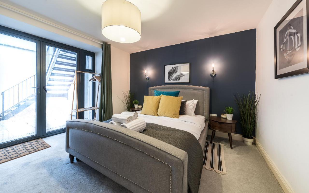Stunning 3 Bedroom Duplex by Kings Cross & Camden 1