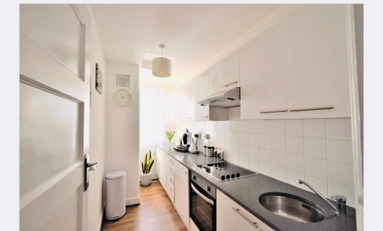 Super Location 1min From Metro 10min From Camden 2
