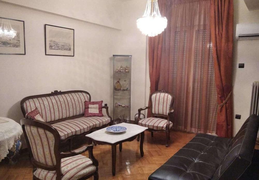 Captivating 1-Bed Apartment in Athens
