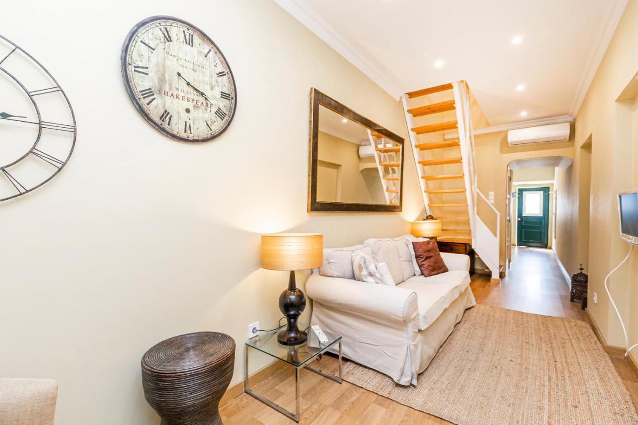 Belem Skinny House 1