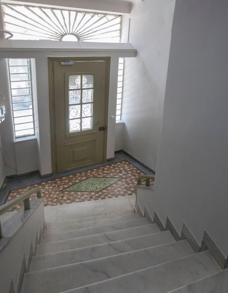 Lux 2br Home on the Steps of Acropolis