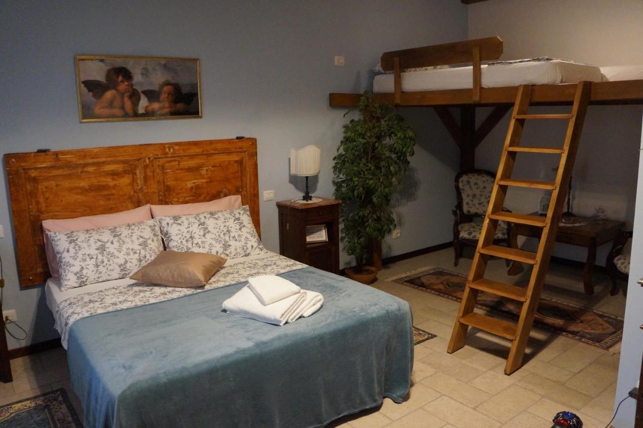 La Brigata Apartments Suite Room
