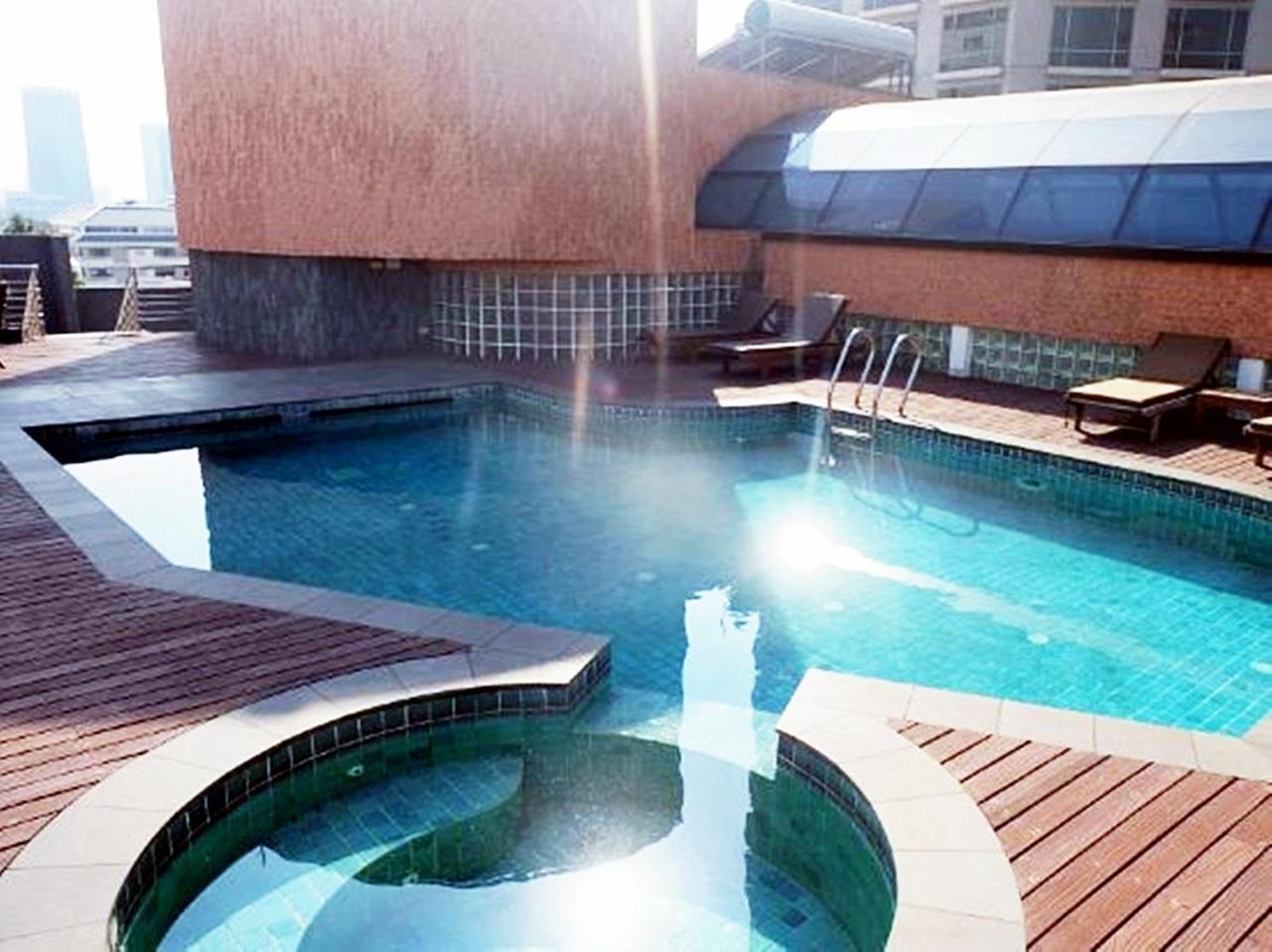 Sukhothai Residence Ruam Ruedi 1