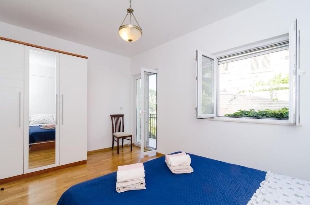 Apartment Marela 1