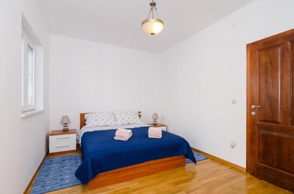 Apartment Marela 2