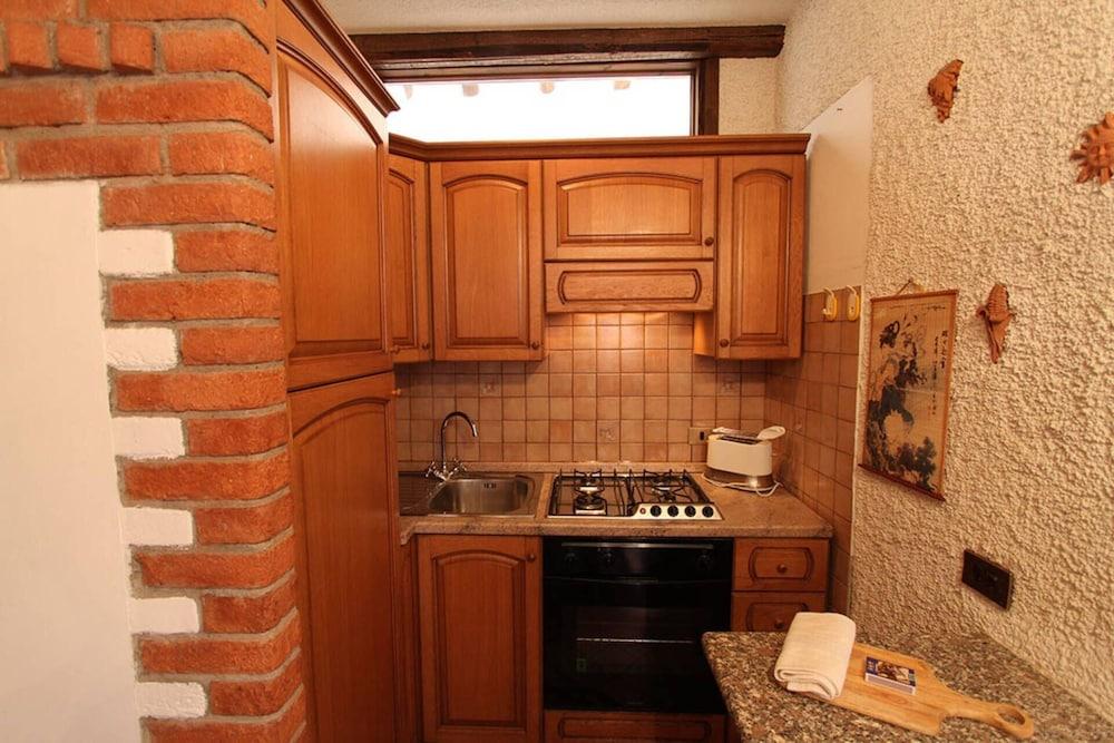 Cozy Apartment in the Historic Centre of Bellagio 2