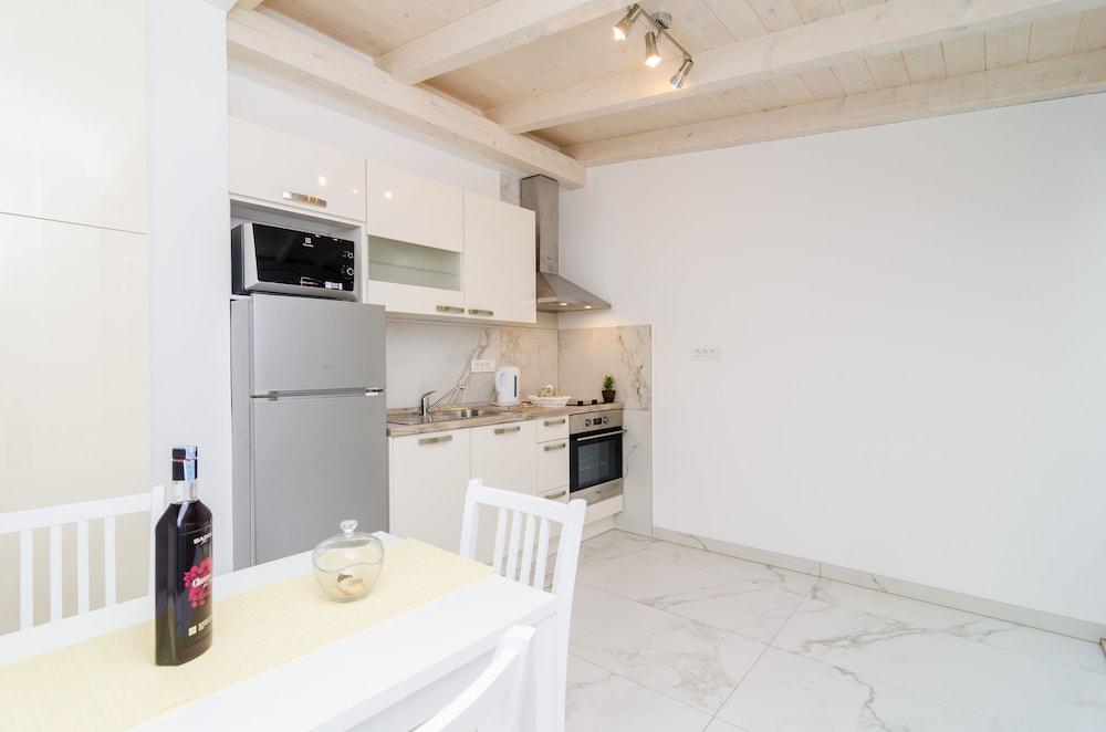 Apartment Riki 2