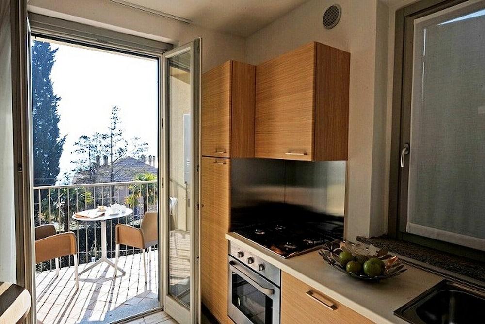 Belvedere Apt. 5 1