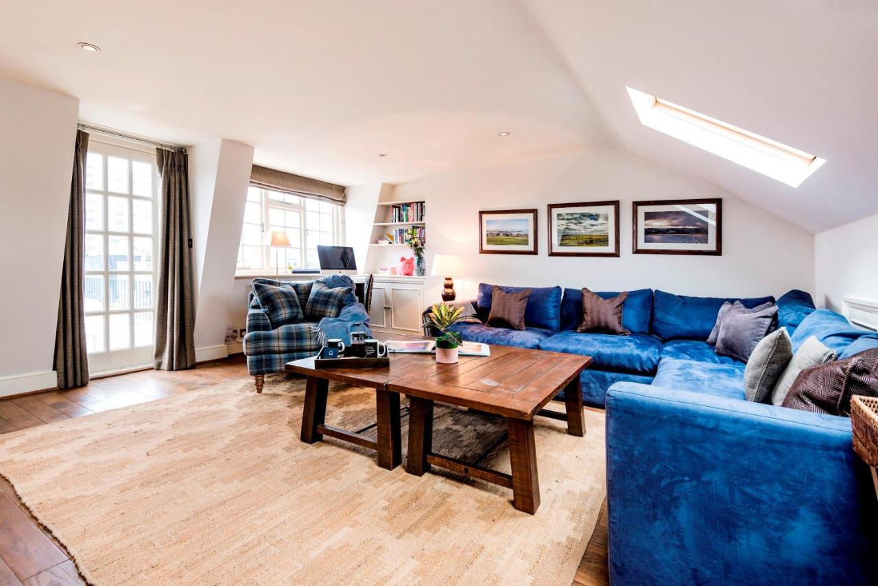 Stunning Fulham Maisonette 1