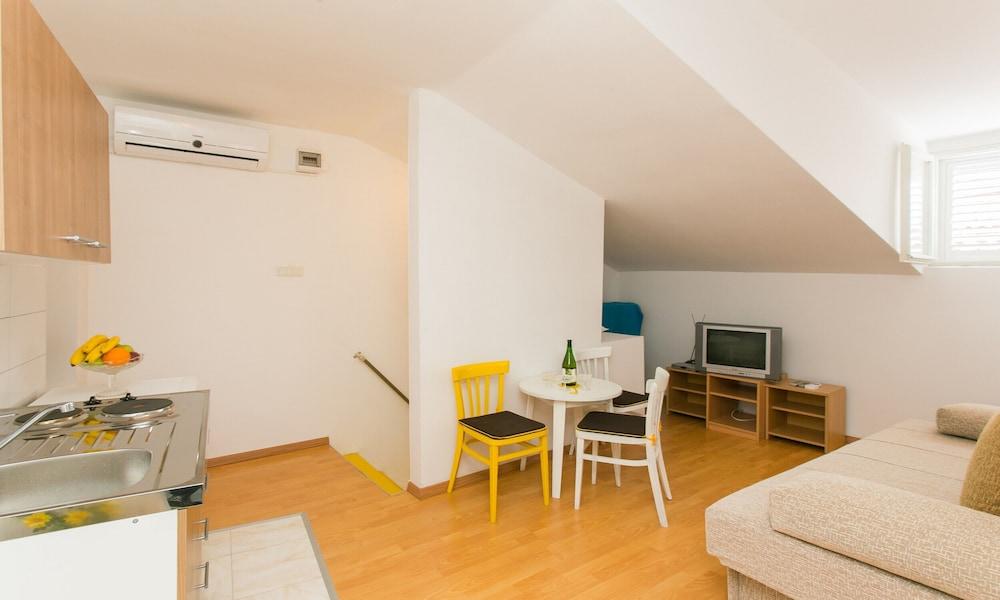 Apartment Sun