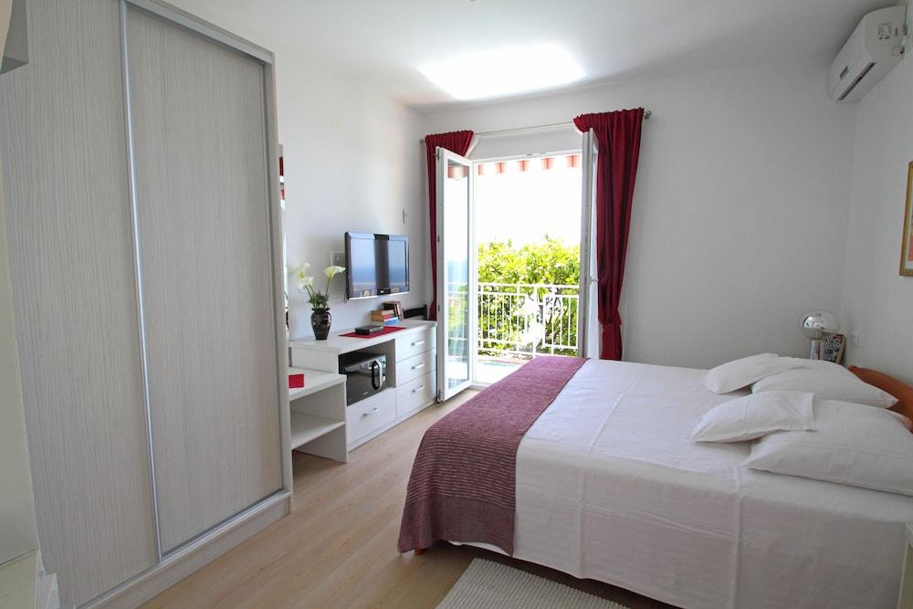 Apartments Ante 1