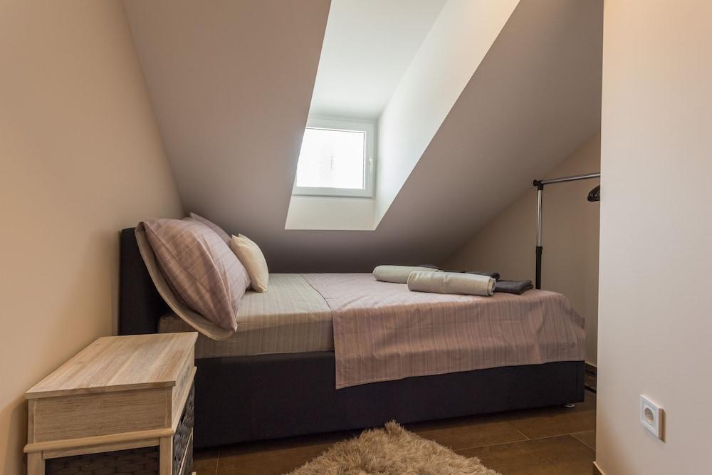Apartment Ivana 2