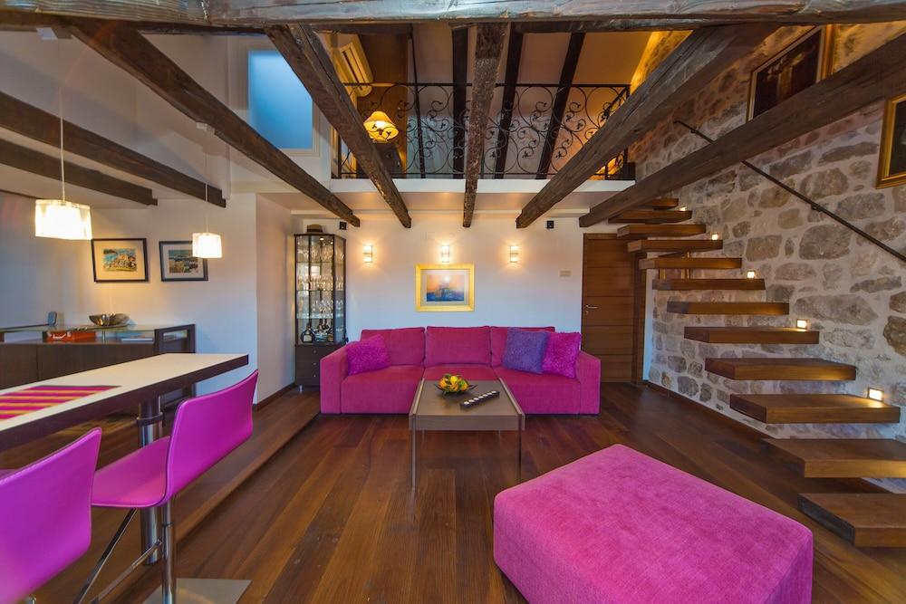 Apartment Amfora