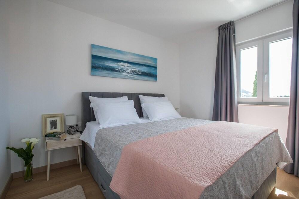 Apartment Navis 1