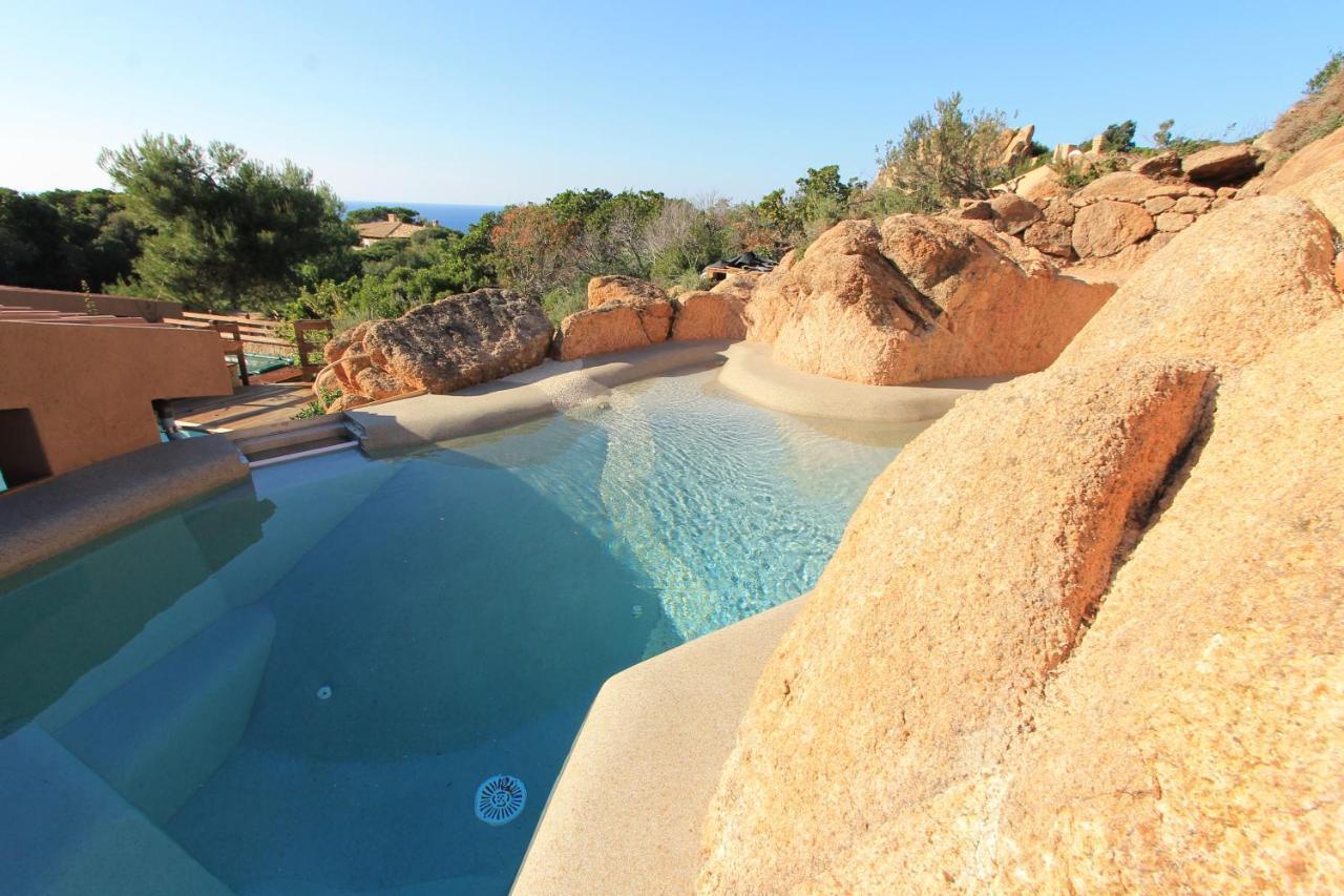 Costa Paradiso Resort