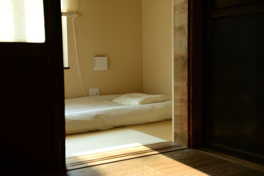 Kyoto Guest House Nanni Saiin