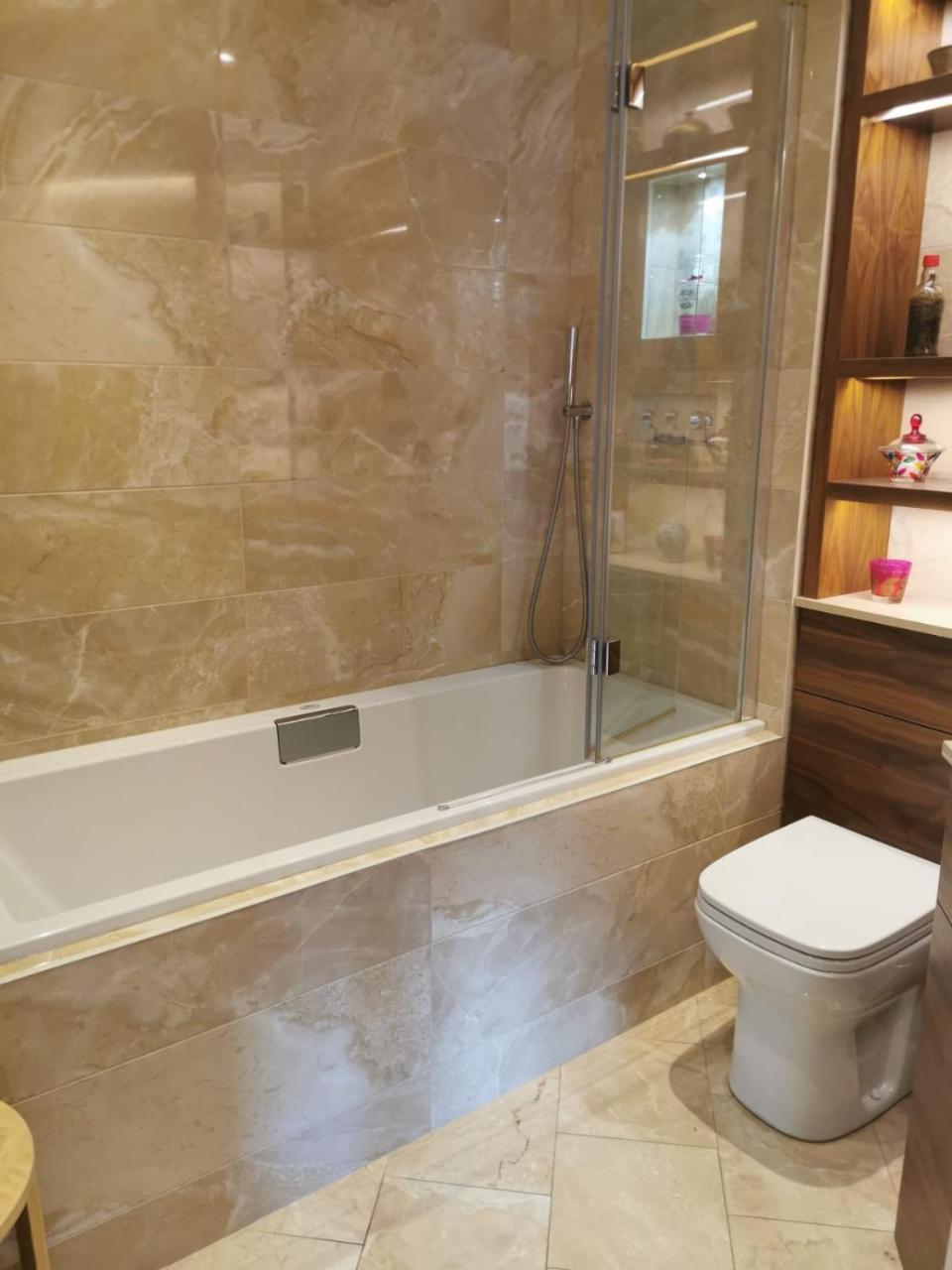 Riverside Balcony Apartments, 10 Minutes From Oxford Circus 2