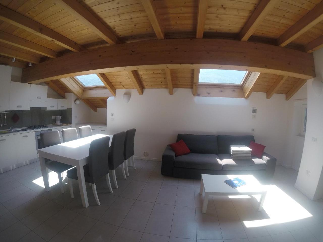 Residence Girasole Casa Rossa a 2