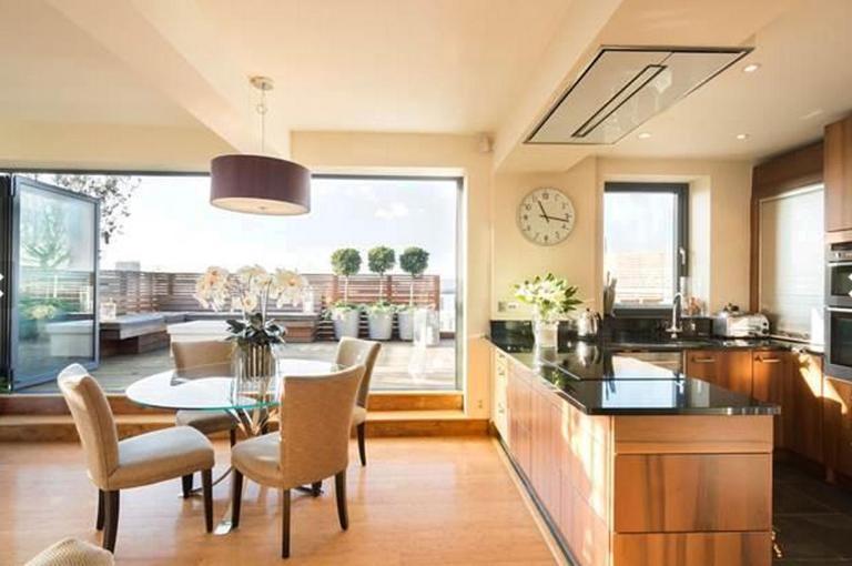 2 Bed Luxury Apartment in Bayswater - Amazing Terrace Views From 7th Floor 2